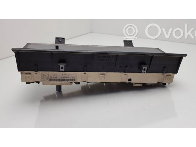 Панель приборов 7700815942, 7700815942H Renault 19