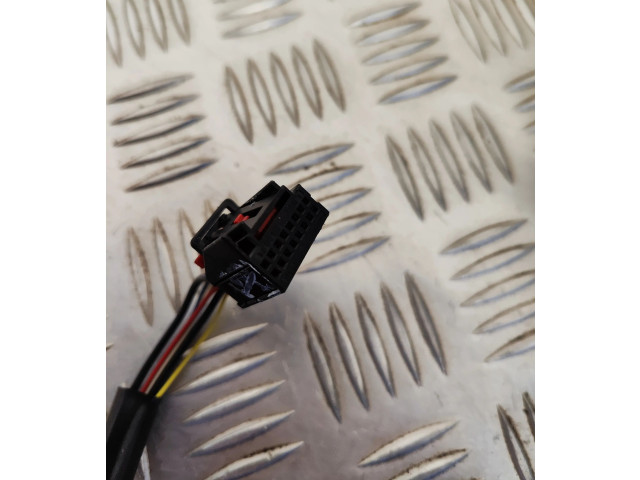 Зеркало электрическое Audi Q5 SQ5 2017 - года