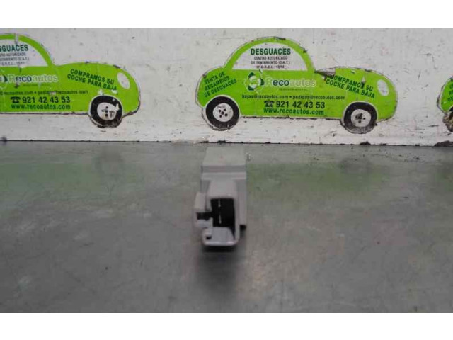 Блок предохранителей 9098004198   Lexus LS 500    