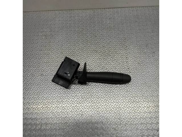 Ручка стеклоочистителей 8200792584, 901057666 Dacia Sandero