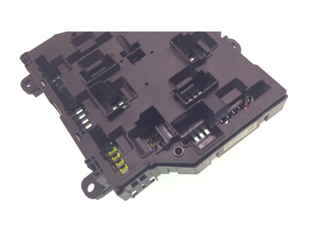 Блок предохранителей 9259468   BMW 3 F30 F35 F31    