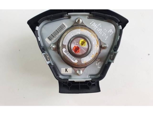 Подушка безопасности водителя Infiniti M Y51