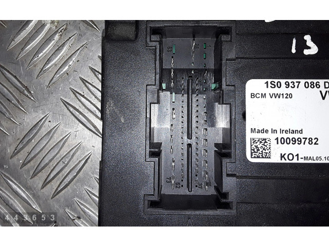 Блок управления двигателя 1S0937086D   Skoda Citigo