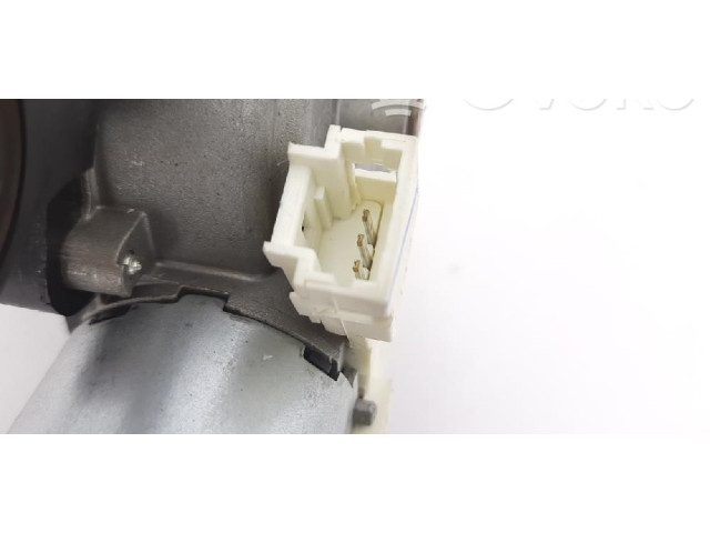 Моторчик заднего дворника 6405J9, 9637158780    Citroen C2