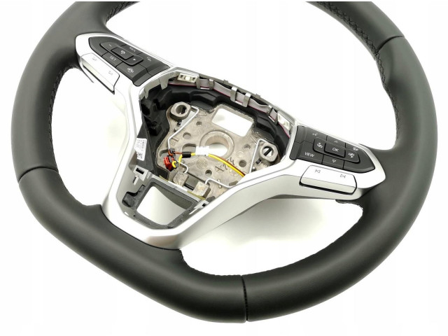 Руль Volkswagen Golf VIII 2019 - года 5H0419089EK