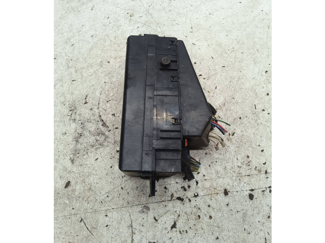 Блок предохранителей  82231SA000, 306152   Subaru Forester SG    