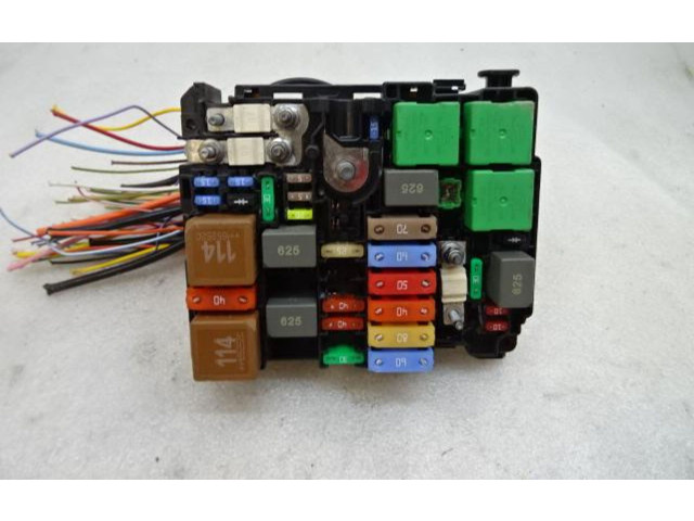 Блок управления двигателем Блок управления 9804848580   Opel Combo E