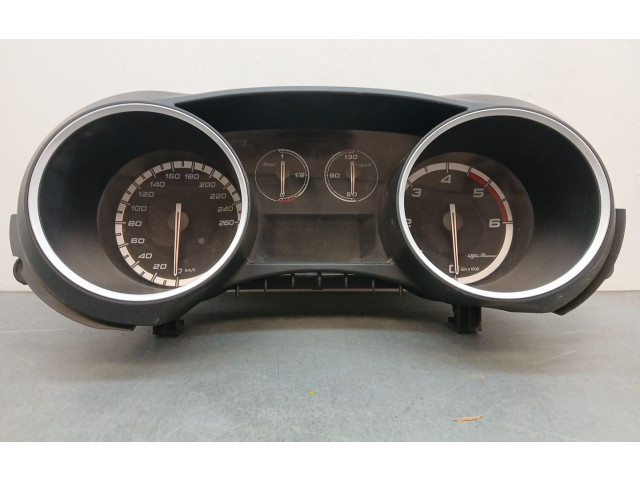 Панель приборов 50528273, A2C87296000 Alfa Romeo Giulietta