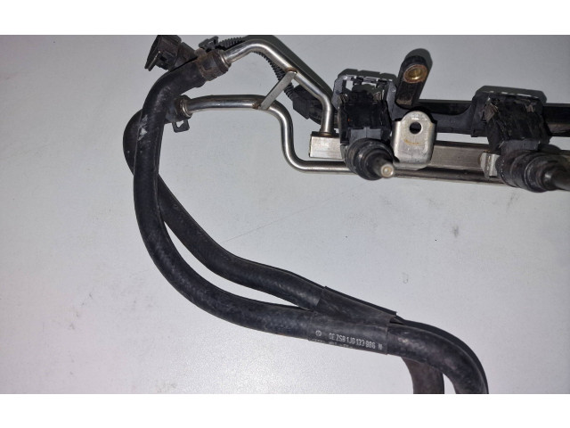 Топливная рампа 06a906031d   Volkswagen Golf VI  