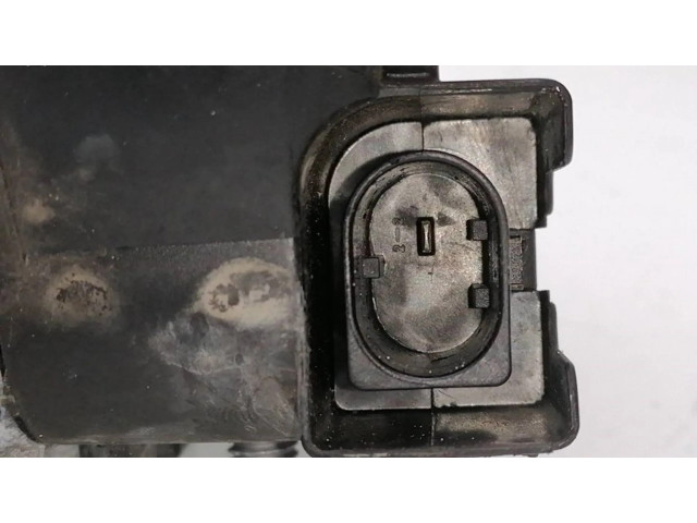 Генератор A0009062822, 2613000D   Mercedes-Benz GLC C253 2.1     