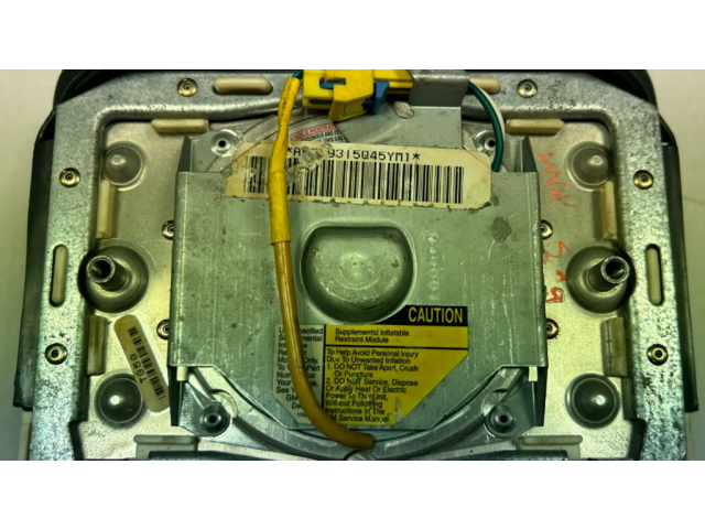 Подушка безопасности водителя 16750124   Pontiac Firebird