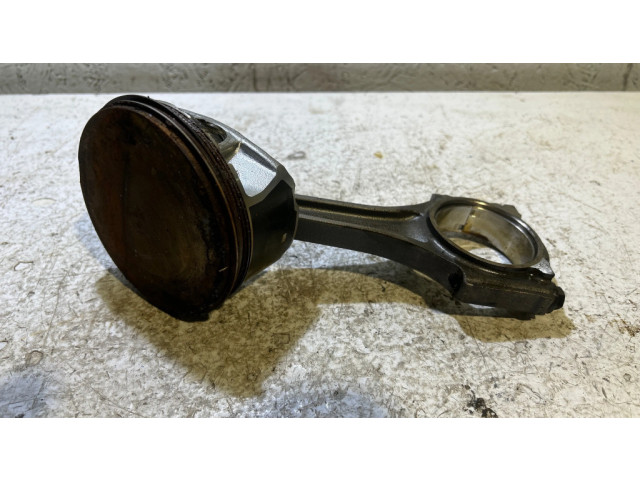 Поршень с шатуном Dodge Challenger для бензинового двигателя 6.4