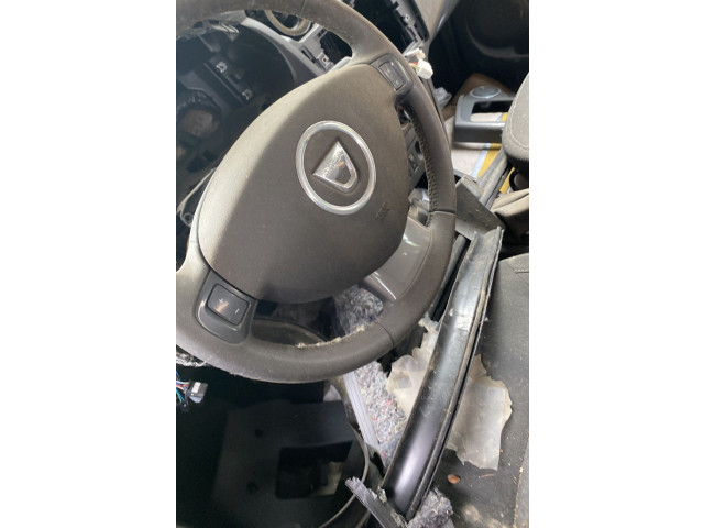 Руль Dacia Logan II  2012 - 2020 года 484006206R      