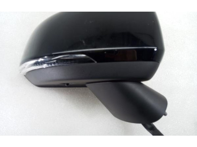 Зеркало электрическое Volvo XC40 - года
