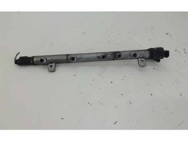 Топливная рампа A6110780449, A6110780449   Mercedes-Benz A W169  