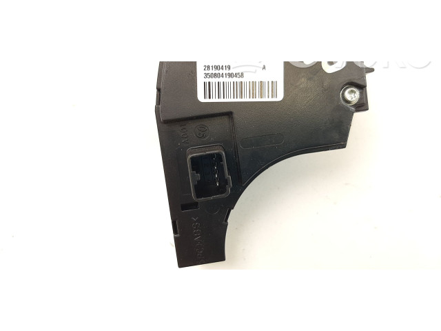 Ручка стеклоочистителей 28190419, 350804190458 Chrysler Town & Country V