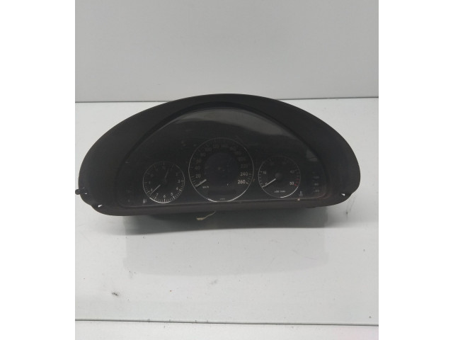 Přístrojová deska Mercedes-Benz CLK A209 C209 2002 110080140020, A2095404211