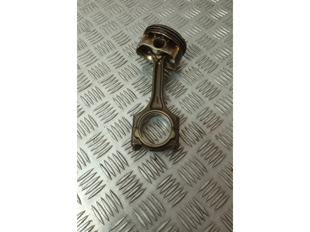 Поршень с шатуном Volvo XC90