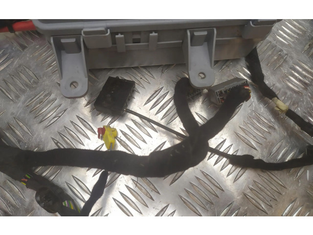   Pojistková skříňka BEZPIECZNIKOW   Alfa Romeo Stelvio 2020