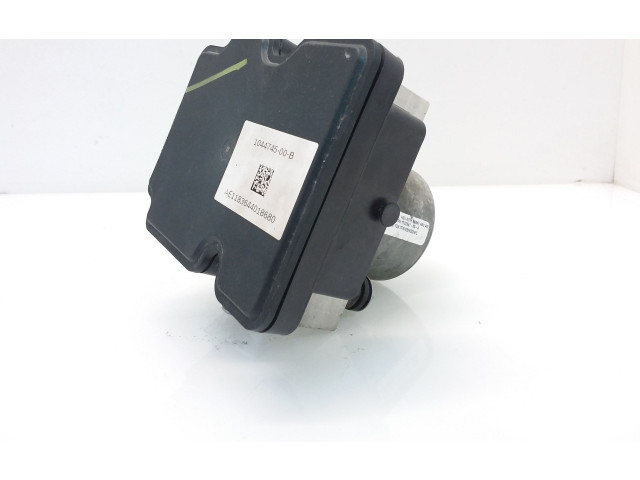 Блок АБС 104474500B, 110354100A Tesla Model 3 2017- года