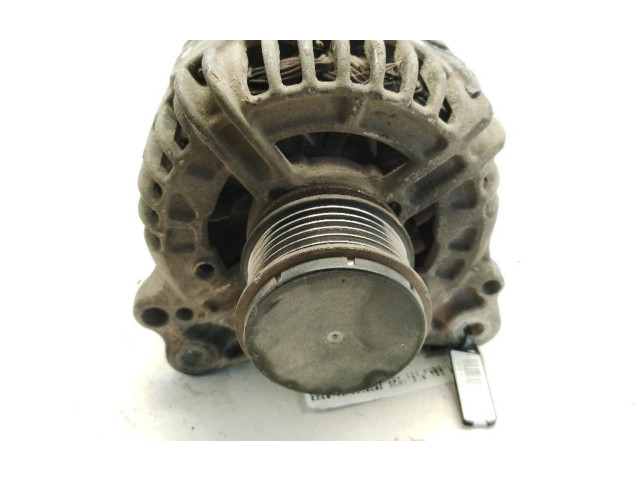 Генератор 06F903023F Volkswagen Caddy