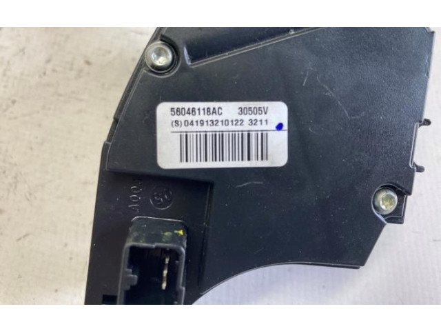 Pojistková skříňka Включатель стеклоочистителей 30505V, 58046118AC Fiat Freemont 2012
