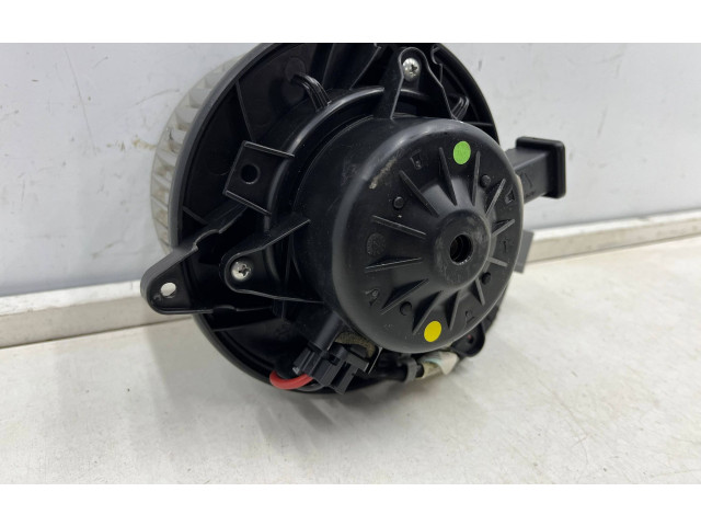 Вентилятор печки  52426734   Opel Meriva B 