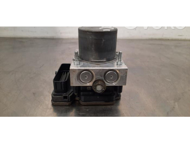 Блок АБС 6700352860 Maserati Levante 2017 - года