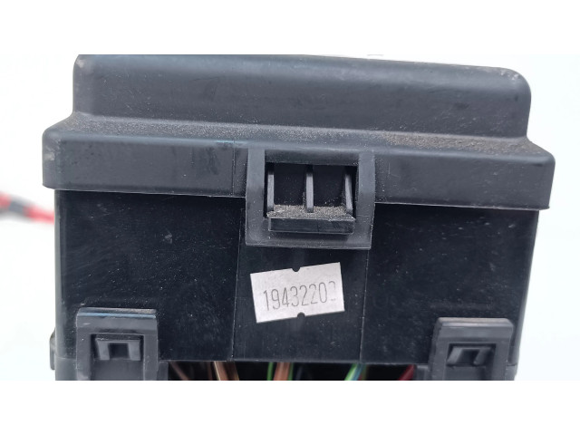 Pojistková skříňka BH3214290ARC Land Rover Range Rover Sport L320 2010