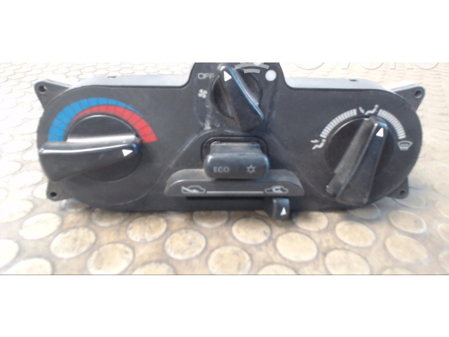 Блок управления климат-контролем Mitsubishi Carisma