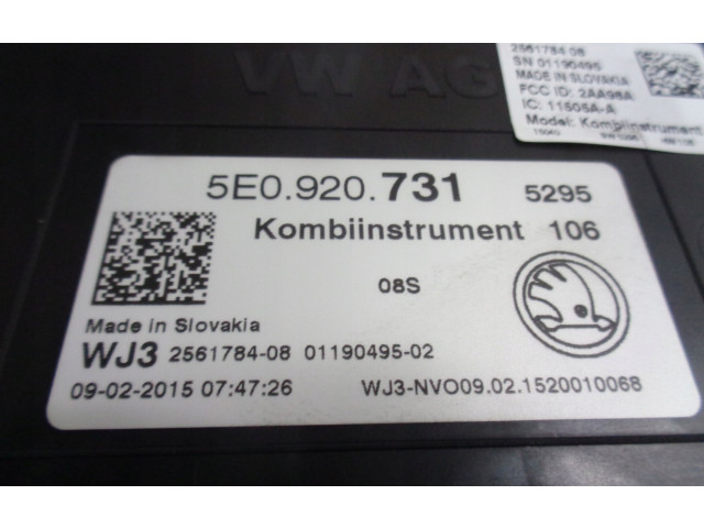 Панель приборов 5E0920731   Skoda Octavia Mk3 (5E)       