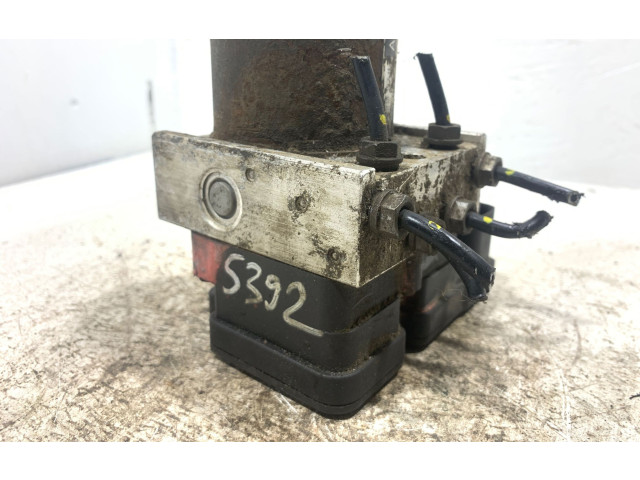 Блок АБС 1K0907379P, 00009496E4 Skoda Octavia Mk2 (1Z) 2004 - 2013 года