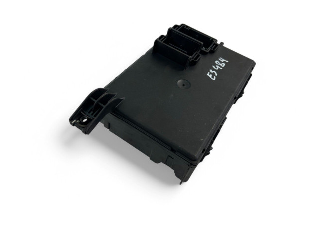 Блок предохранителей 00517187860 Fiat Grande Punto