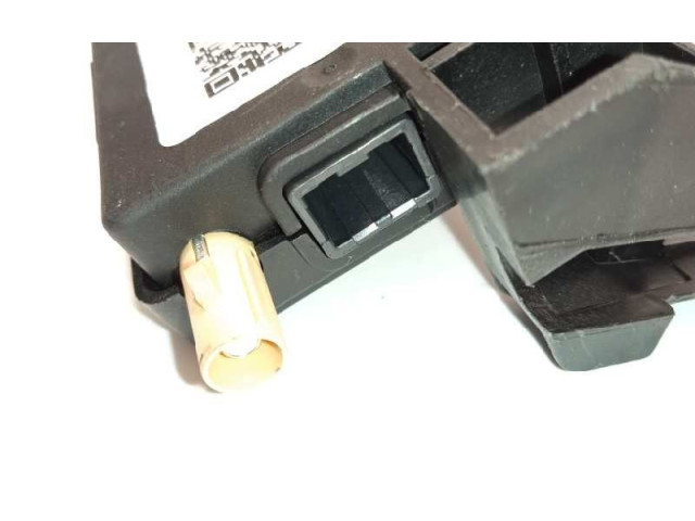 Блок управления 8889401558 Lynk & co 01