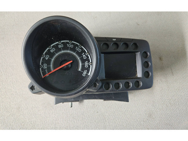 Панель приборов    Chevrolet Spark       