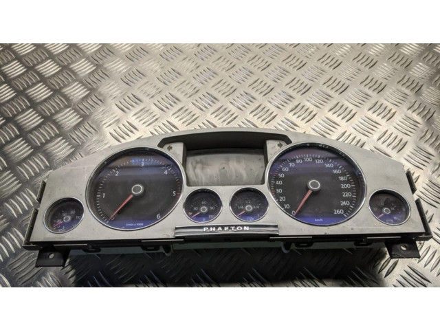 Панель приборов 3D0920886C   Volkswagen Phaeton       