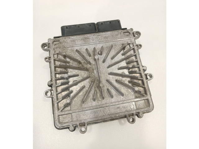 Блок управления двигателя P31303388, 1039S30872 Volvo V70