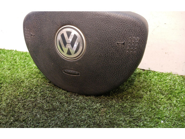 Подушка безопасности водителя 1C0880201M, 1C0880201M   Volkswagen New Beetle
