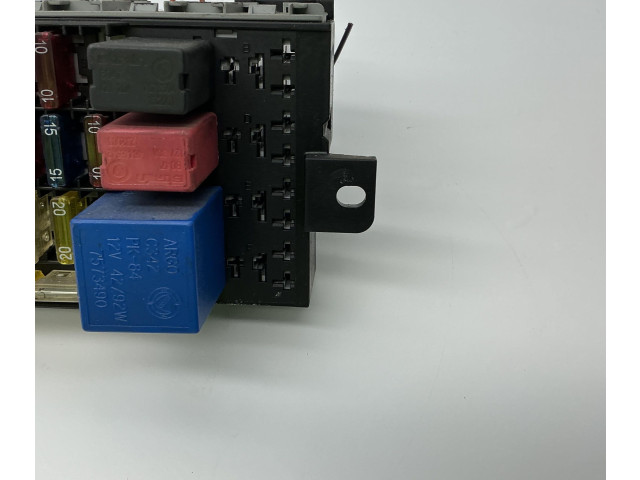   Pojistková skříňka 187A1000   Fiat Seicento/600 2001