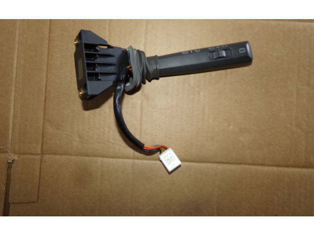 Ручка стеклоочистителей    Volvo S70  V70  V70 XC