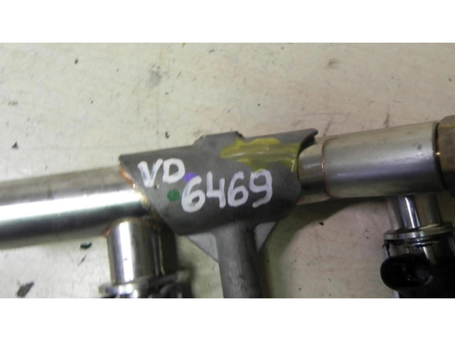 Топливная рампа 06E130089AF, VD6469 Audi A4 S4 B8 8K