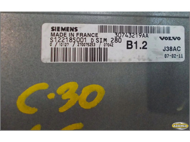 Блок управления двигателя 30743219AA Volvo C30