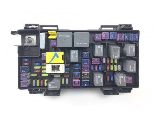 Блок предохранителей  68089320AD, 68089320AD   Jeep Grand Cherokee    