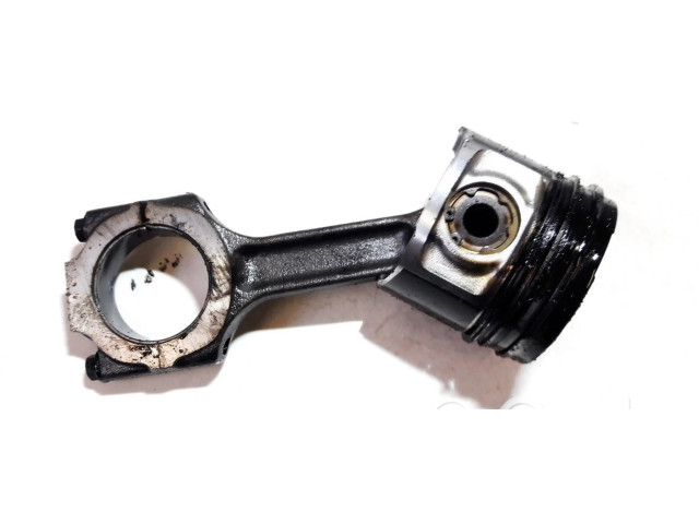  Поршень с шатуном    Alfa Romeo 156 для дизельного двигателя 2.4