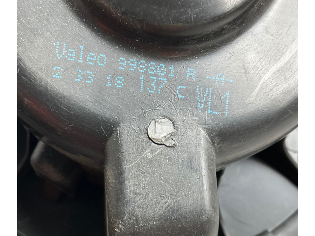 Вентилятор печки Volkswagen Caddy