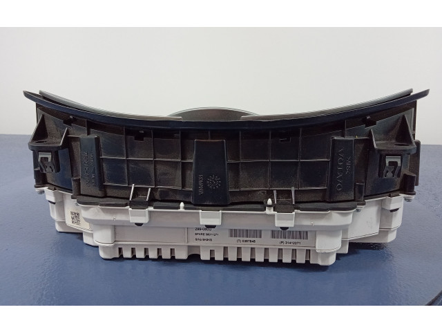 Přístrojová deska Volvo V40 2014 31412271