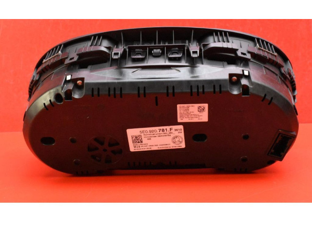 Панель приборов 5E0920781F, 5E0920781F Skoda Octavia Mk3 (5E)
