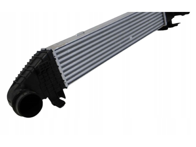 Интеркулер  A2045000000   Mercedes-Benz E C207 W207 