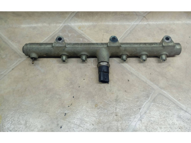 Топливная рампа 0445214061   KIA Sorento  