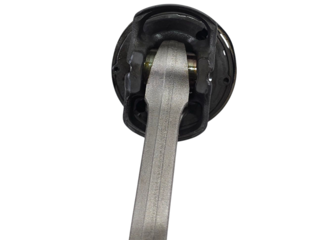 Поршень 46354757, 46346020 Jeep Renegade